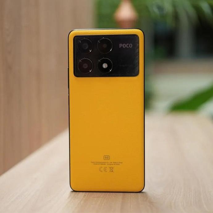 Poco X6 Pro Poco X6 Pro yellow back