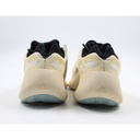 YEEZY 700 V3 AZAEL US M Size:6.5, 39 1/3 FW4980 Made By Adidas