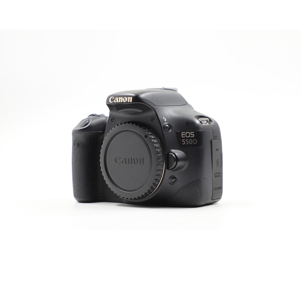 Camera Canon 550D DSLR Camera