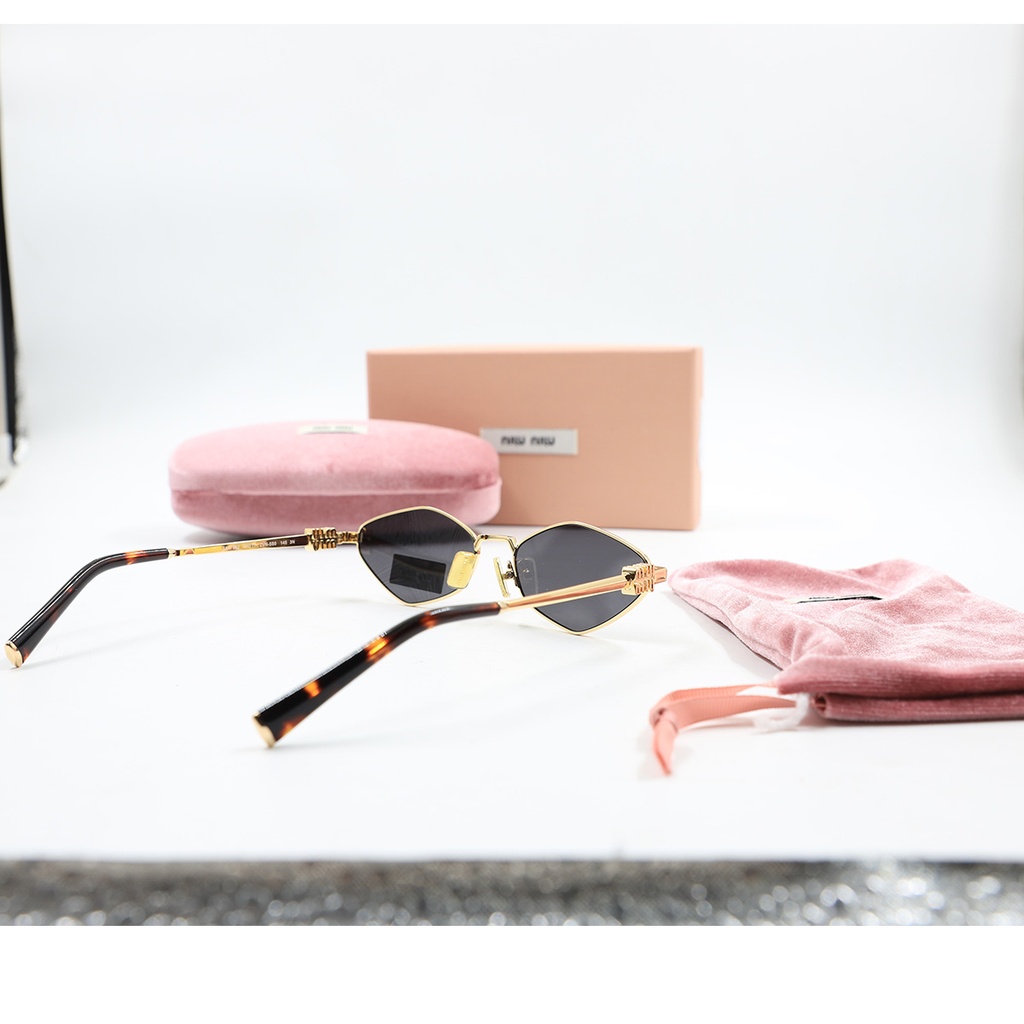 Miu Miu SMU 56Z, Lens Width:56, Bridge Width:17