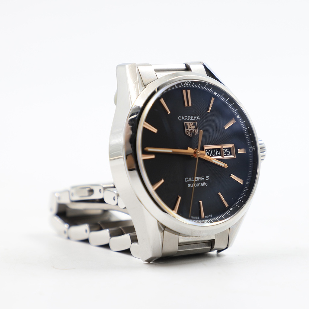 Carrera Day-Date Calibre 5 Automatic Swiss Made, WAR201C-1, 100 Meter, Strap Size ** Small ~ Mid