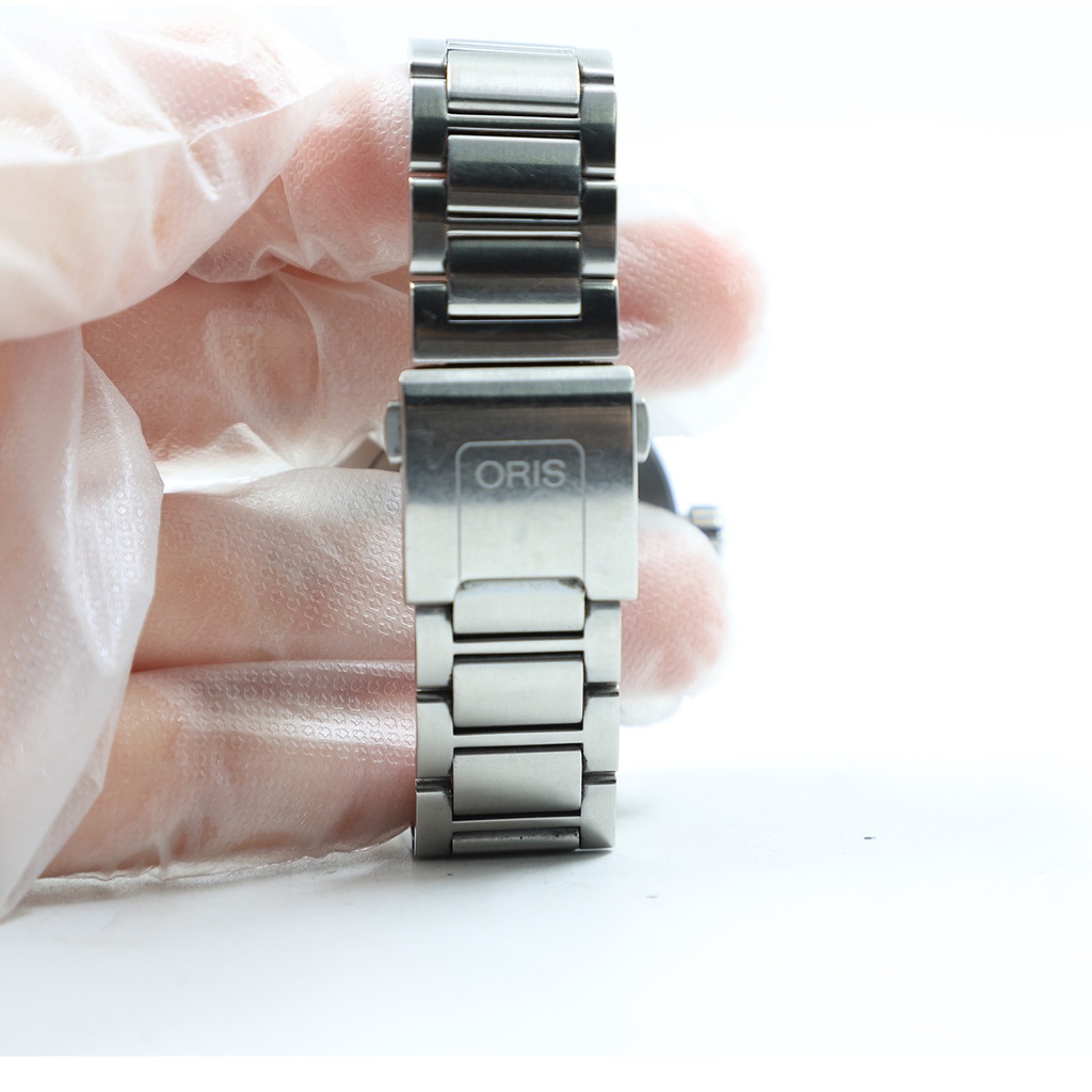 Oris Automatic W Swiss 7740, Front Sapphire Crystal