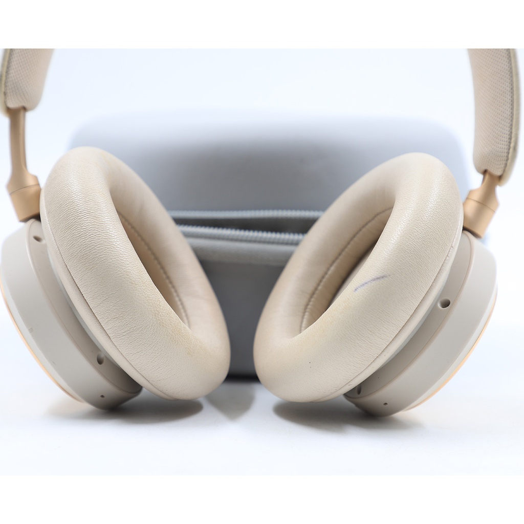 Bang And olfsen Beoplay HX ** Has Stain And pen mark **