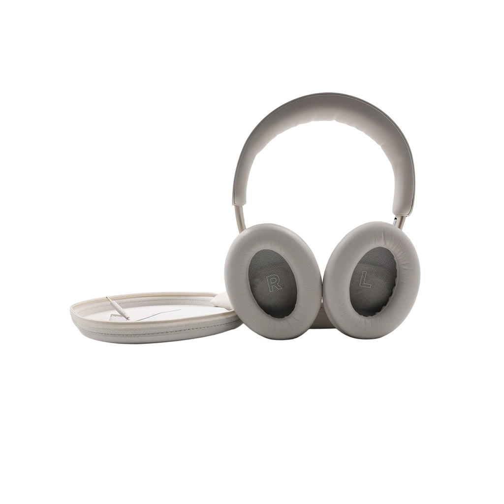 Bose QC Ultra Wireless Headset + Wire And original Box