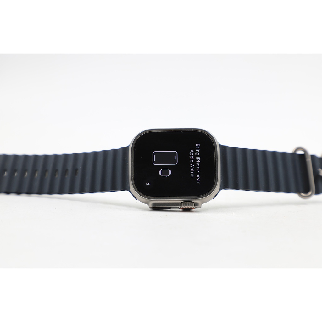 Apple Watch Ultra 1 - LTE, SAPPHIRE Crystal, WR-100M - Dive, 49 MM, Titanium & Ceramic