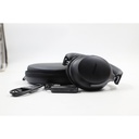 Bose QuietComfert Ultra Headset + Cover And Cables