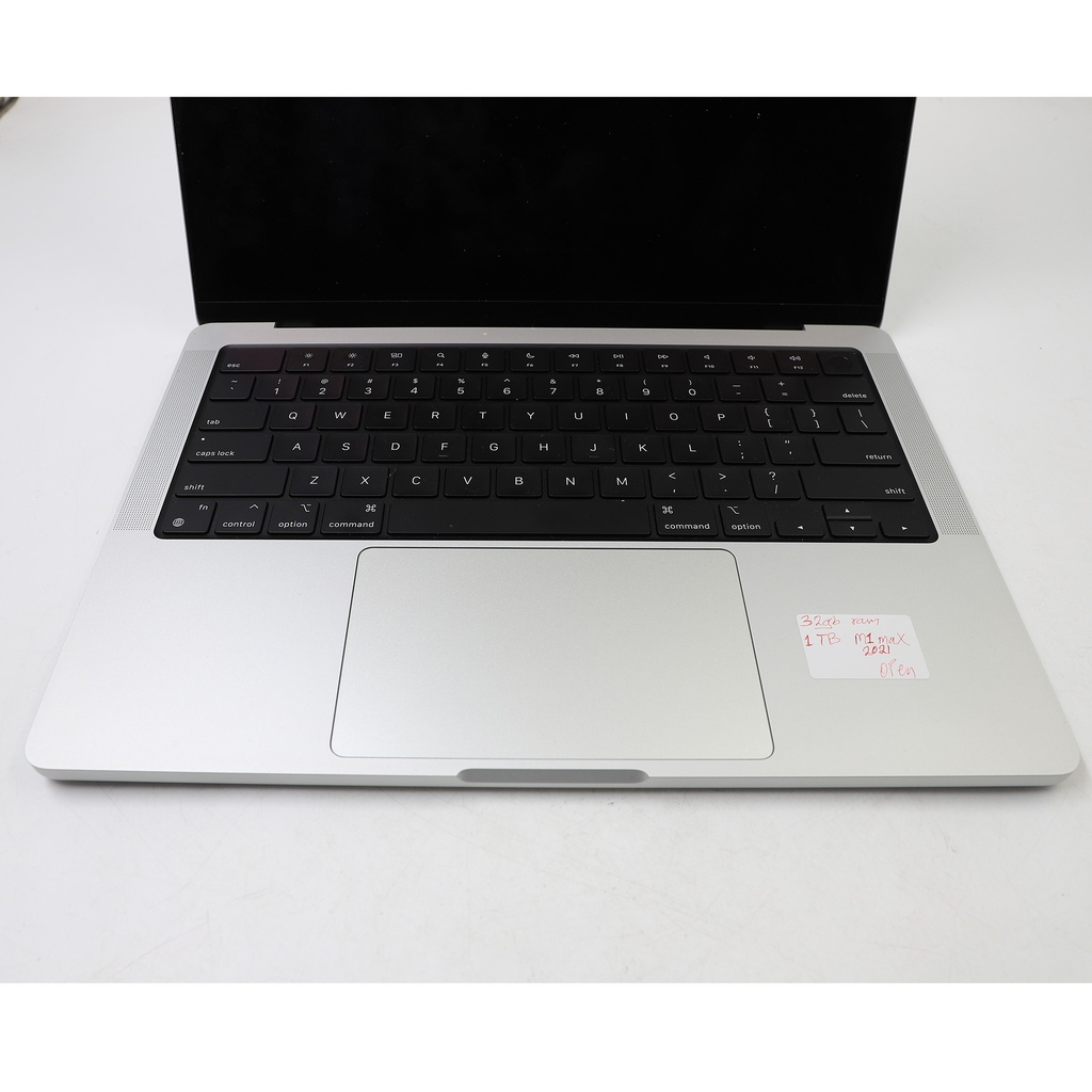 MacBook Pro 32 Gb Ram 1TB M1 Max 2021, 14-Inch (3024 x1964) Version 26.1, Battery Maximum Capacity  98%