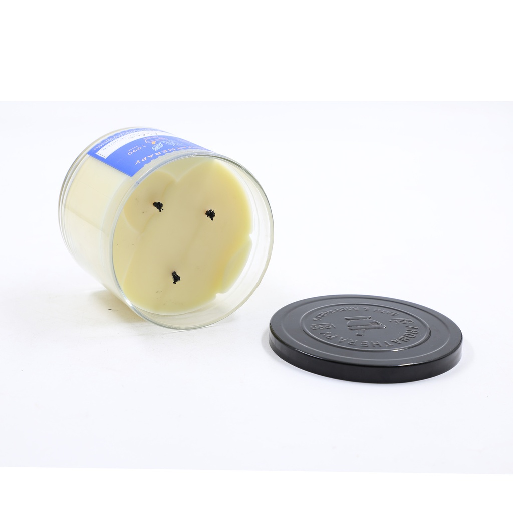 Bath and Body Works 3 Wick Scented Relax Aromatherapy Candle