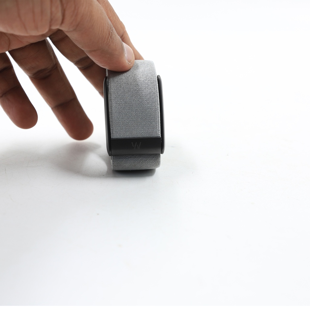 Whoop 4.0 Smart Fitness Tracker ** No Charger**