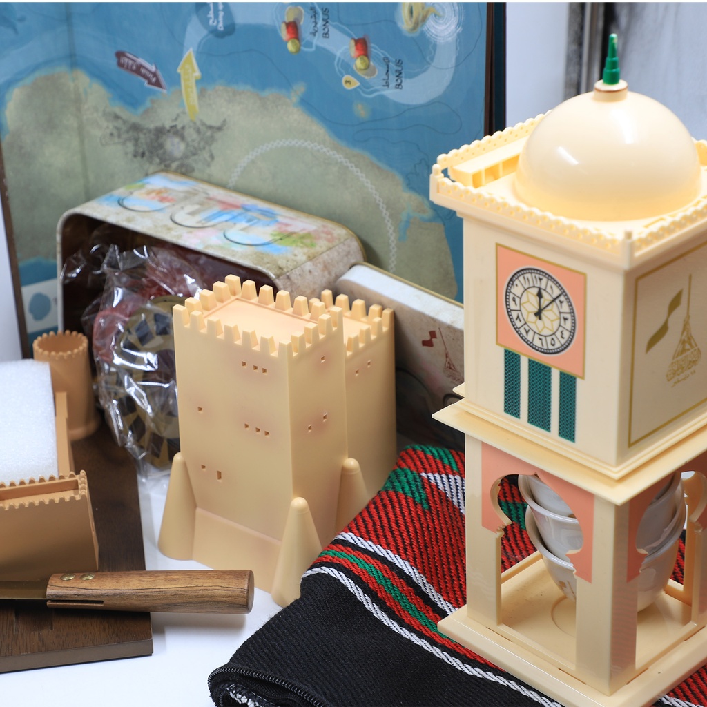 Mix Of Multiple Cultural Qatar Good Souvenir High Quality