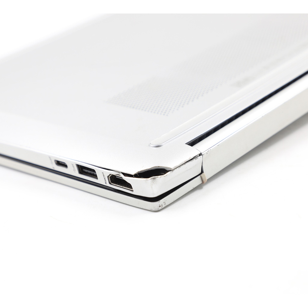 HP Pavilion, Model 15-eg3053cl, i5-1335U 12 Cpu, 16 gb ram 512 gb ** Damaged On the Side