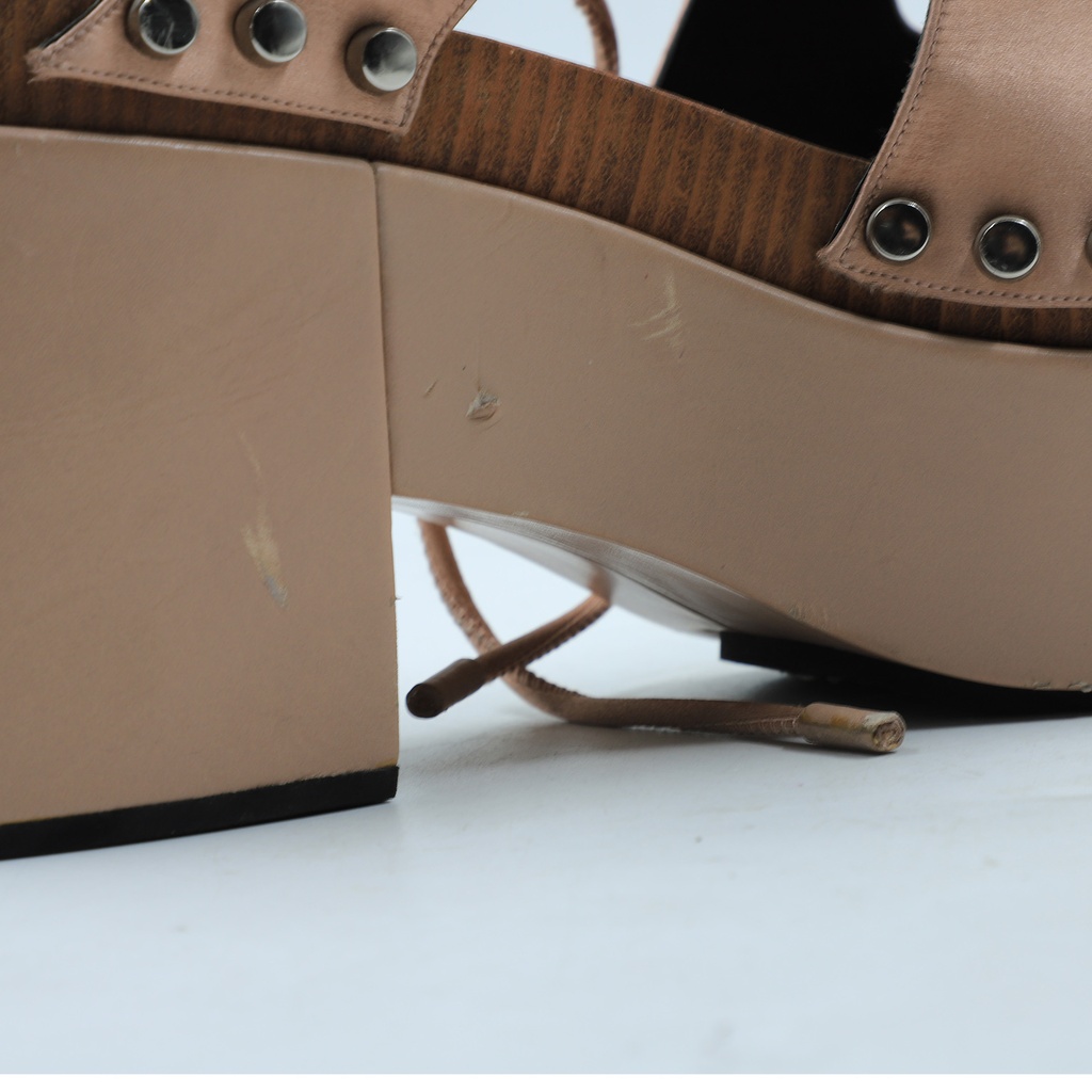 Balenciaga Gris Acier Leater Size: 60 ** Side Has scratch**