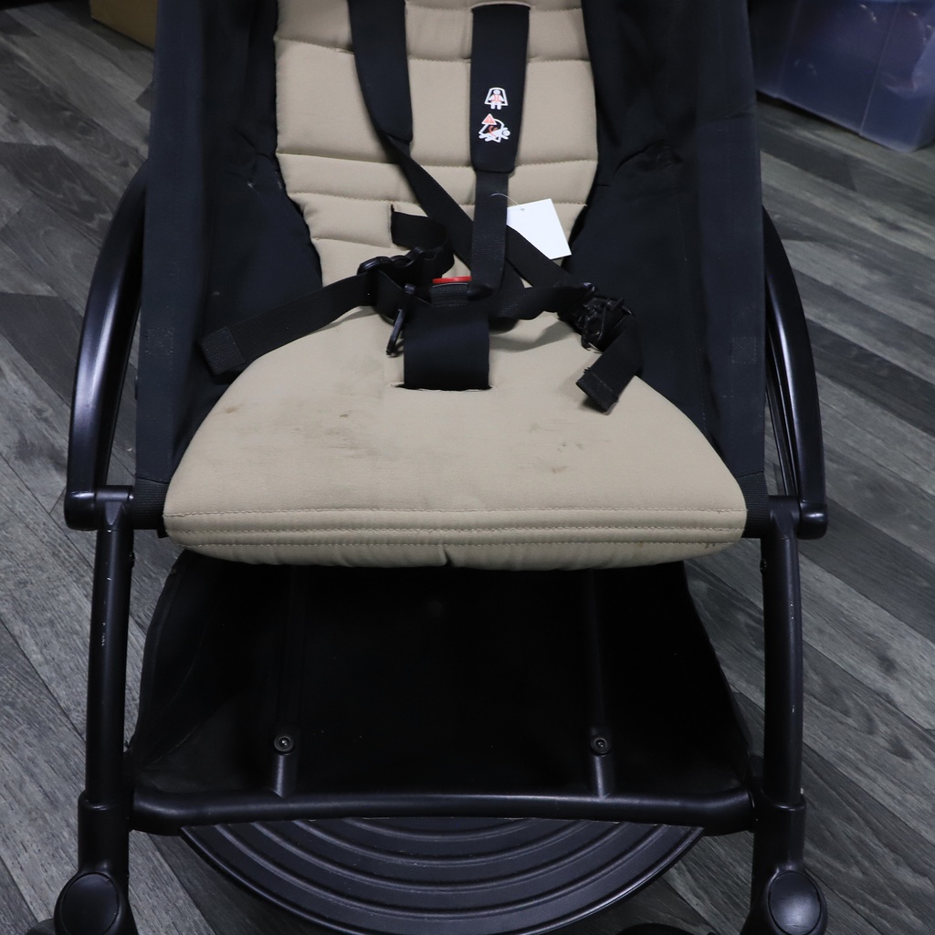 YOYO BabyZen Stroller ** Contain Stains **