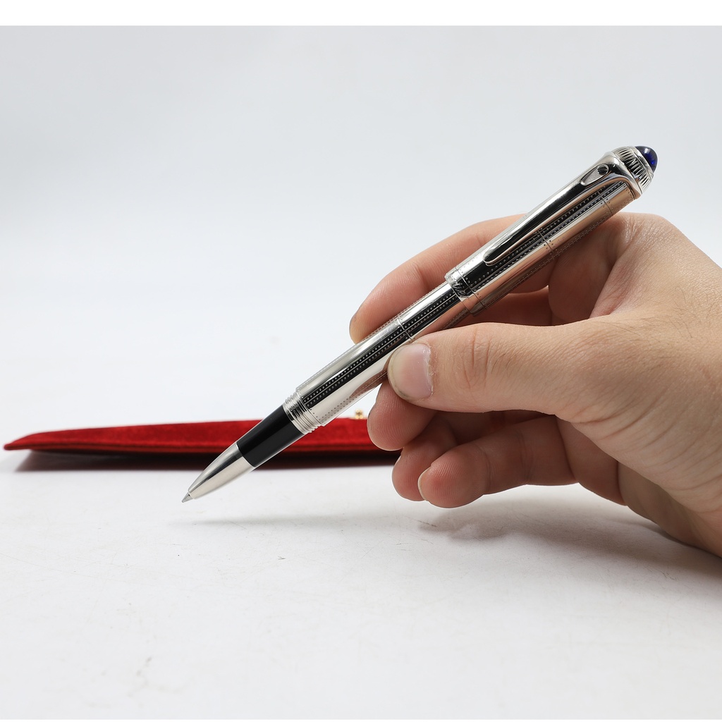 R de Cartier rollerball pen Original Price **3900* +Cover