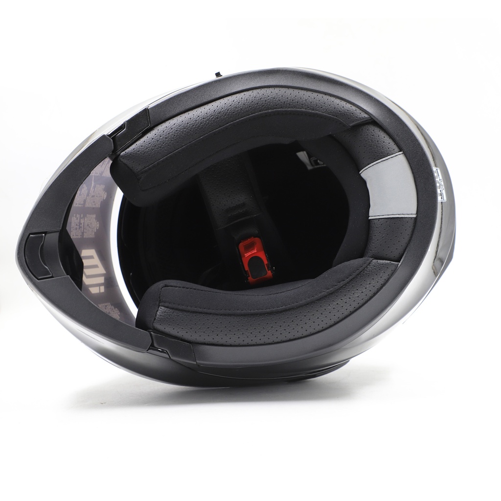 ILM ILM-902 FMVSS No. 218 Certified, Size: S 55-56 ** Small Plastic On the Back detached