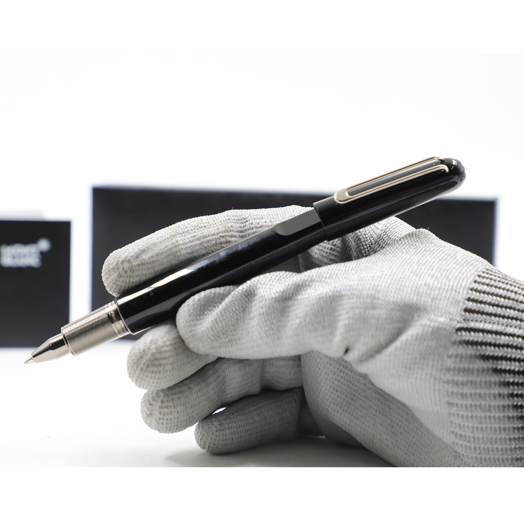 MontBlanc Expensive Luxury Pen