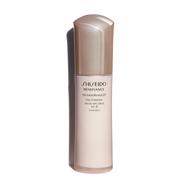 Shiseido Benefiance WrinkleResist24, Day Emulsion Broad Spectrum SPF18 Sunscreen