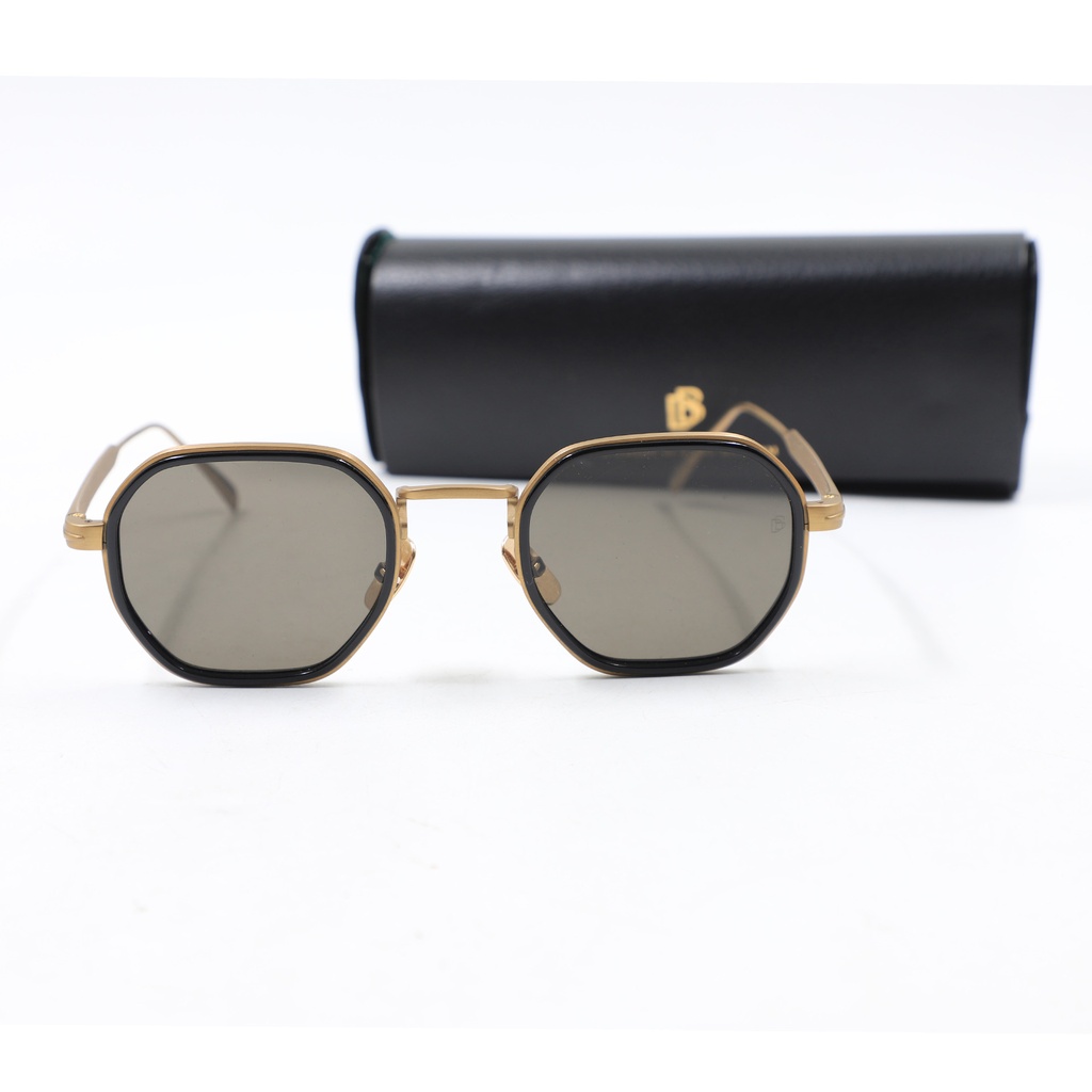 David Beckam DB 1097/S, Lens Width: 49, Bridge:24 150 Titanium Sunglass