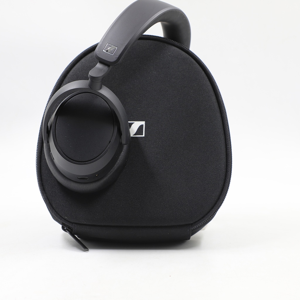 Sennheiser Accentum Plus, Including Wires And Cover