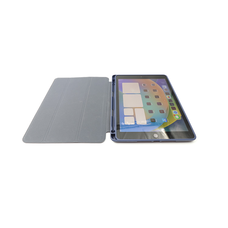 Apple iPad 9th Gen + Black Cover Case