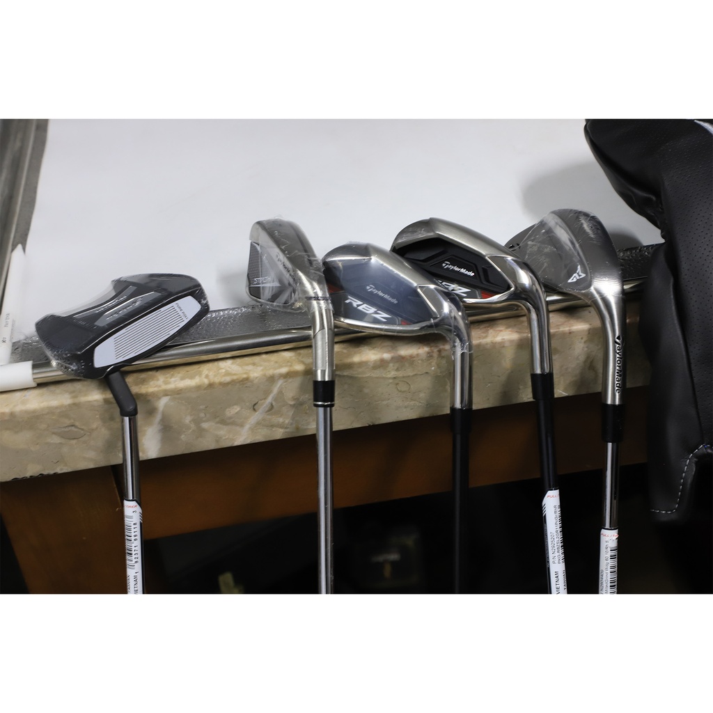 12 Piece Set Of Taylor Made Golf Sticks