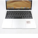 MacBook Air  8 Gb 128 gb i5 2019 **Very Small Dent On Top