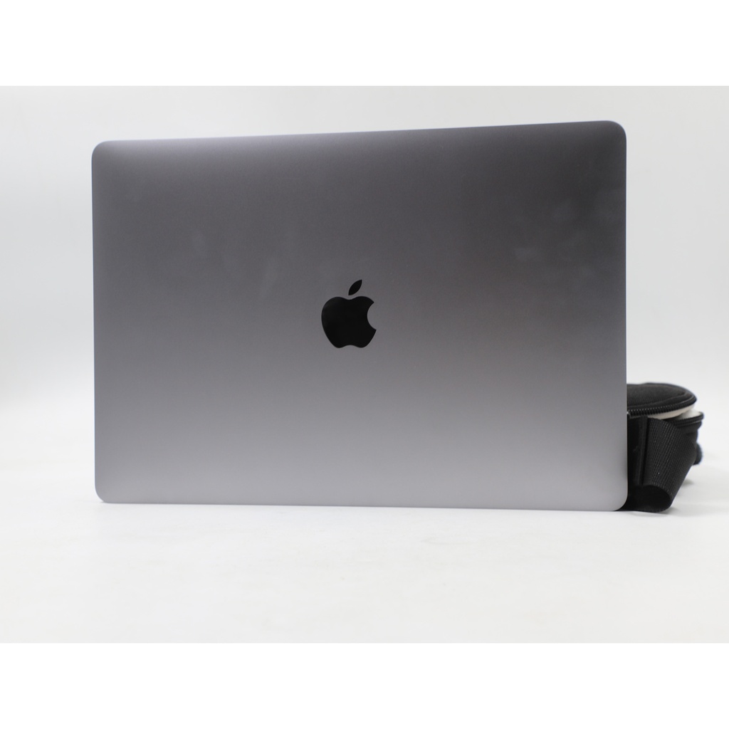 MacBook PRo M2 2022, 8gb Ram 256 gb, 8gb 2560 x1600 , 500 gb SSD