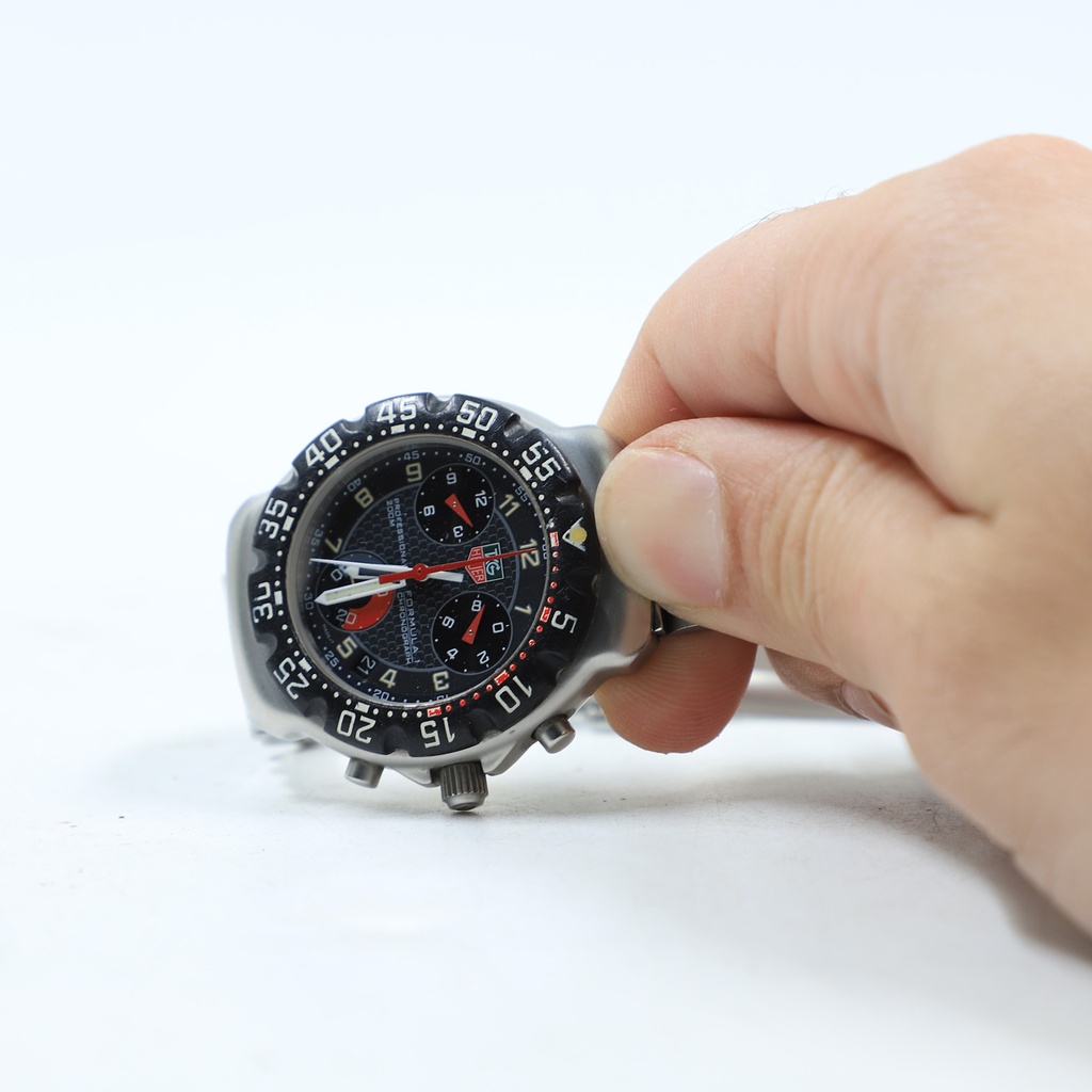 Tag Heuer Official Timekeeper Of The Fia F1 World Championship Ca1211-1 US6599, ** The Yellow Rectangle in the Hour Hand Not Showing And In The Minute Hand Some Cut**