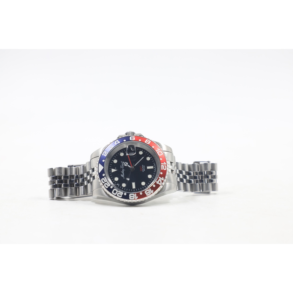 mathey tissot 316l gmt worldwide ** Small Crack On The Magnifying Glass And Top Right