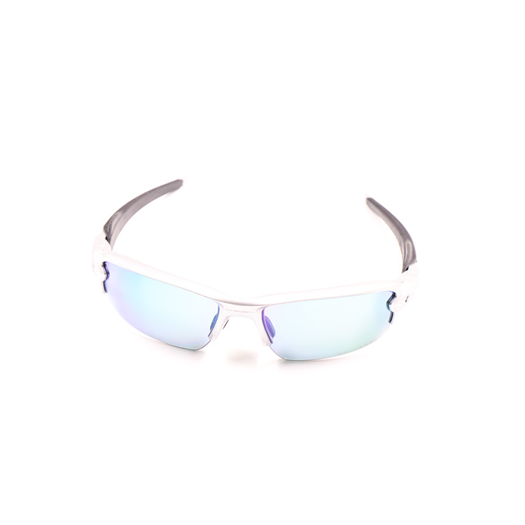 OKLAY Polarized 00921-02 Lens Width :62 Bridge Width:12  + Pouch
