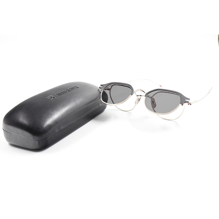 Thom Browne TBS812  Lens Width:46 Bridge Width:22