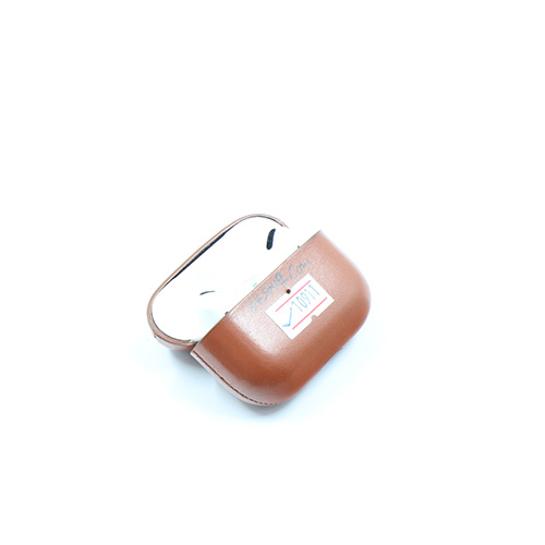 Apple Airpods Pro A2190 + Gear 4 Case