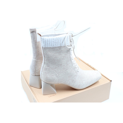 Vivaia Square-Toe Lace-Up Heeled Boots, Size: EU39