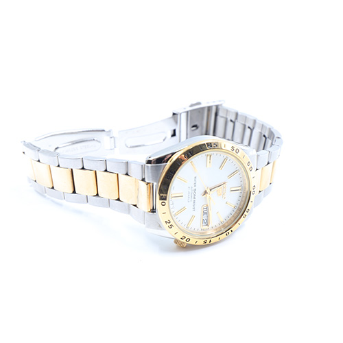 Seiko 7s26-02t0 Automatic 21 Jewels, Water 50 m Resistant, Stainless Steel