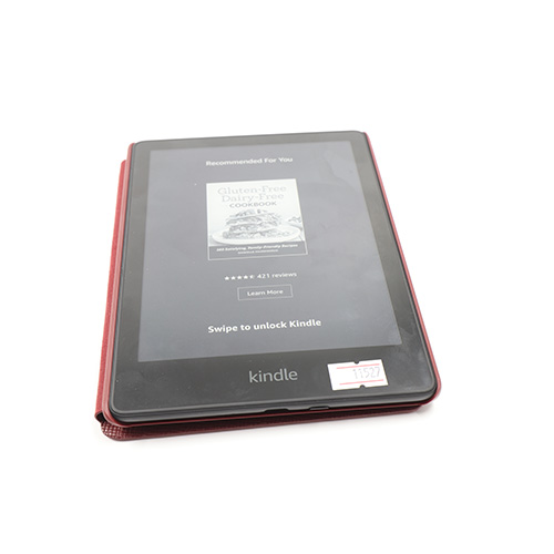 Kindle PaperWhite 8GB - Now With a 6.8 Display And Adjustable Warm Light + Red Cover Case