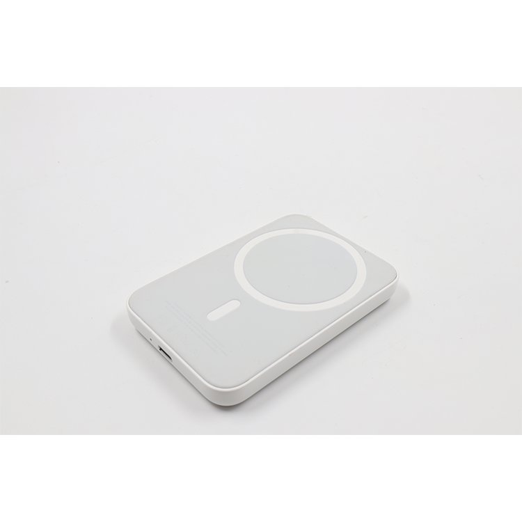 Apple MagSafe battery  Pack MJWY3
