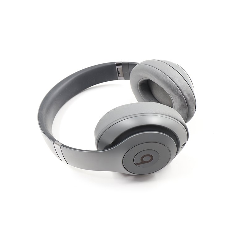 Beats Studio 3 Gray , Wireless Noise Canceling Headset