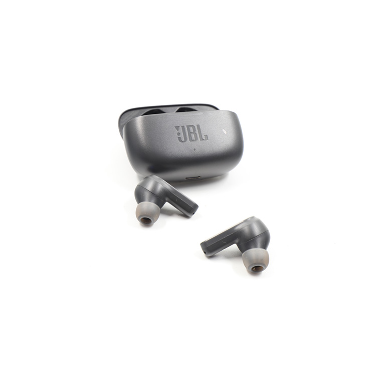 JBL Wave 200TWS, 20 hours of combined playback