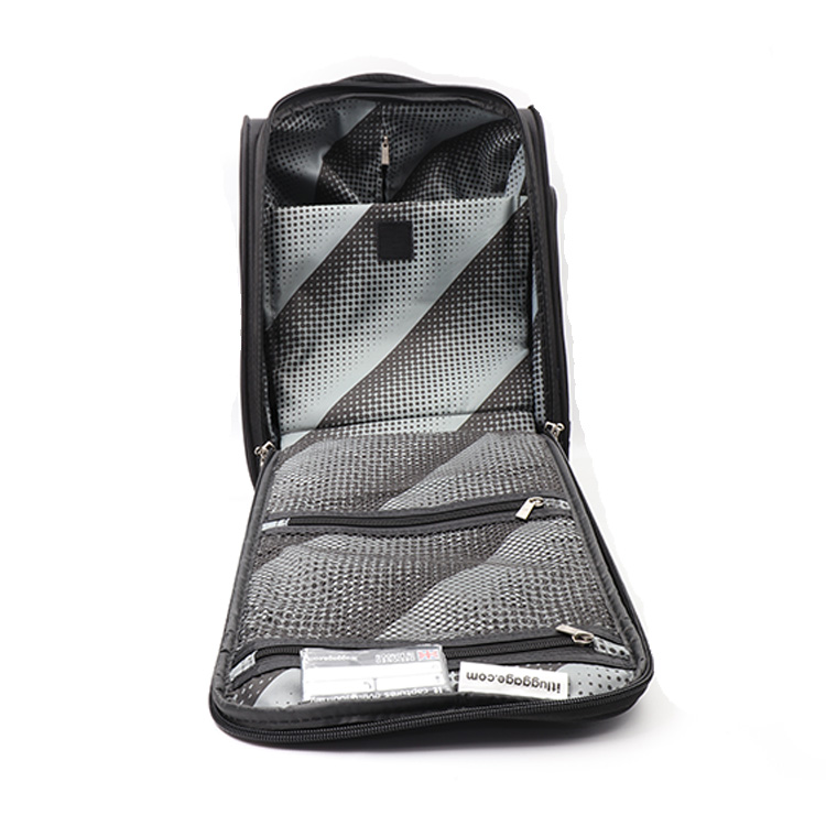 IT Luggage Intrepid 17 '' SoftSide 2 Wheel Underseater, Black