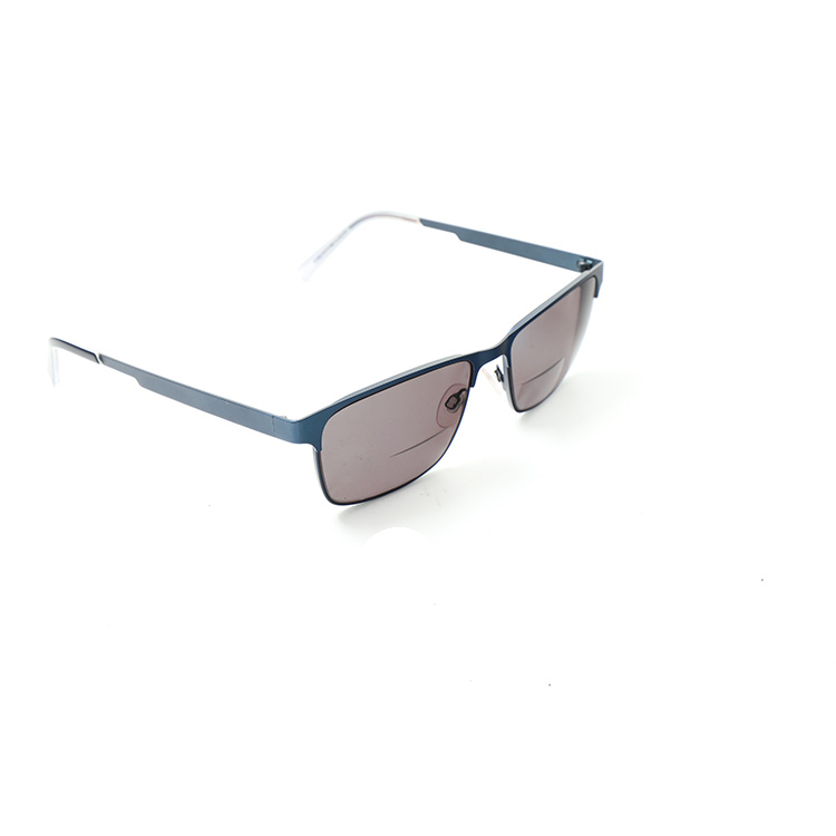 SpaceSavers 5003333+ Lens Width:59, Bridge Width:17 ** Has small Scratch **