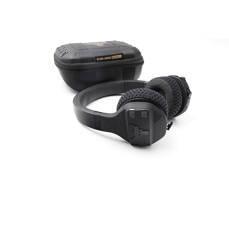JBL Sport Wireless Train Project Rock + Pouch