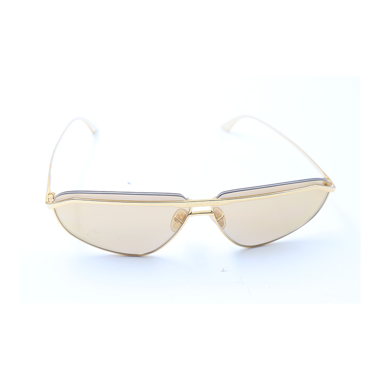 Balenciaga  BB0138S  Lens Width:66, Bridge Width:10