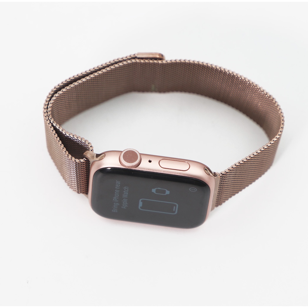 Apple Watch Series 5 - 44 mm Aluminum & Ceramic Case