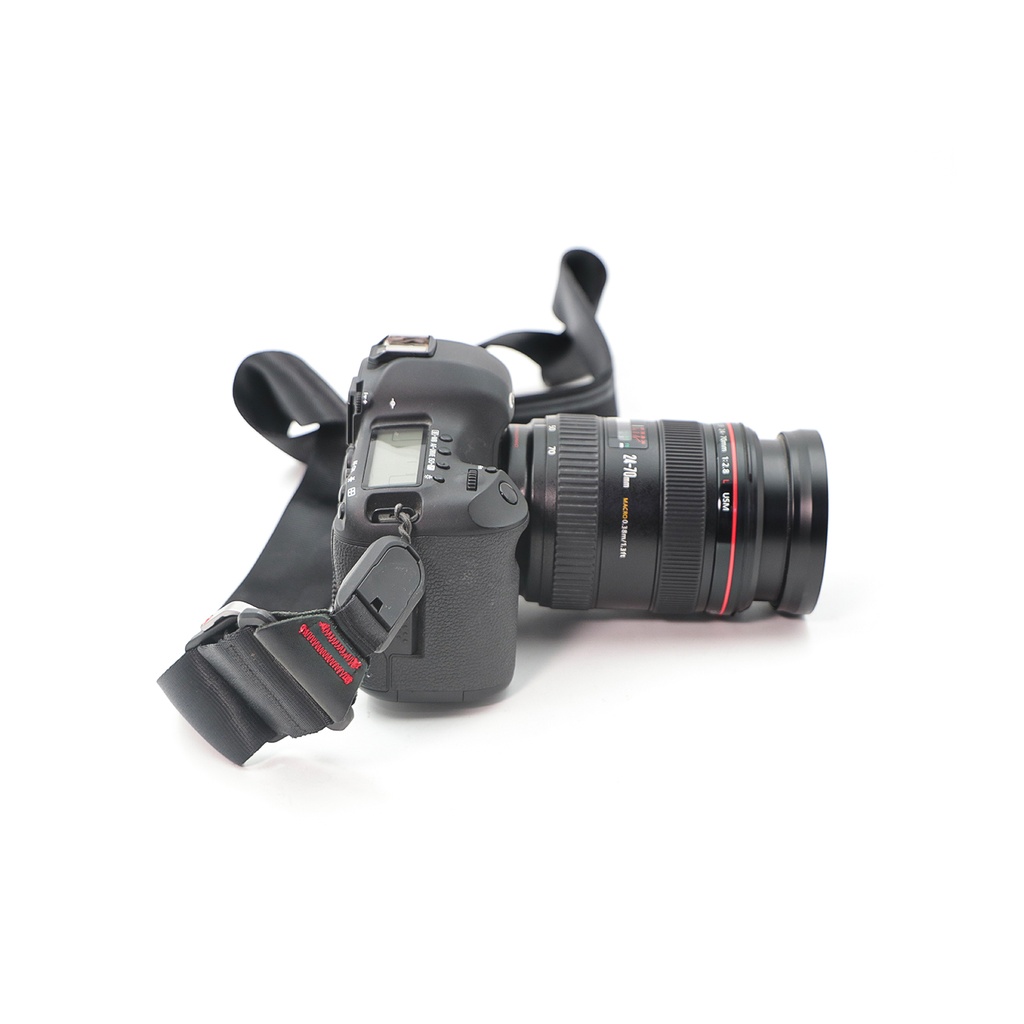 Canon EOS 5D +  ** LENS PROBLEM CONNECTING WITH CAMERA ** EF 24-70mm 1:2. L USM + Bag