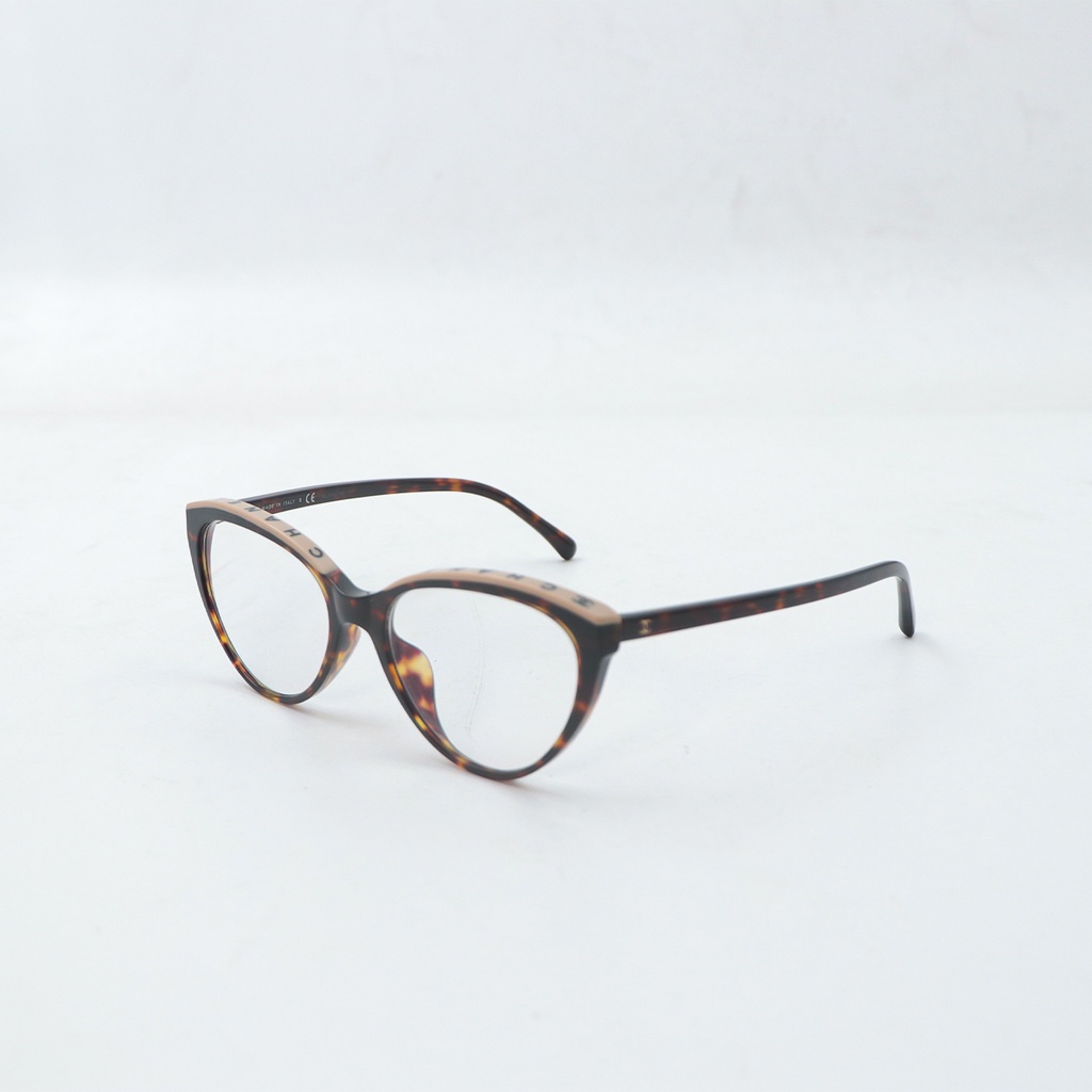 Chanel 3393 - A c. 1682, Lens Width:52, Bridge Width:16  --- 140, Made In Italy