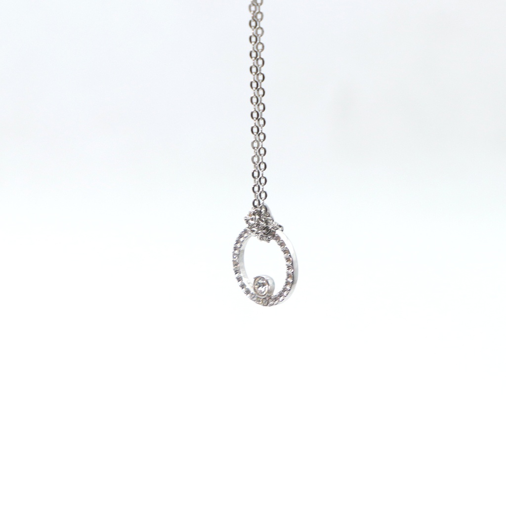 Swarovski White Jewelry Round Necklace