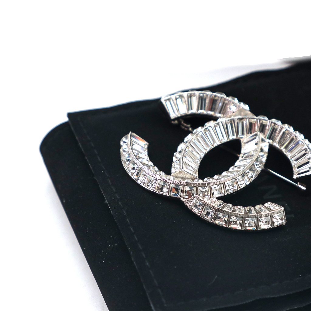 Chanel  Brooches & Corsages