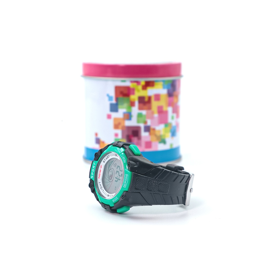 NEW - P Silicone Children's Digital Wrist Watch