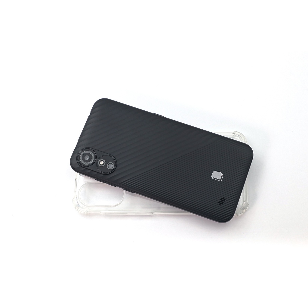 Blu Mobile Phone G33,Ram: 2 GB, Rom: 16 Gb