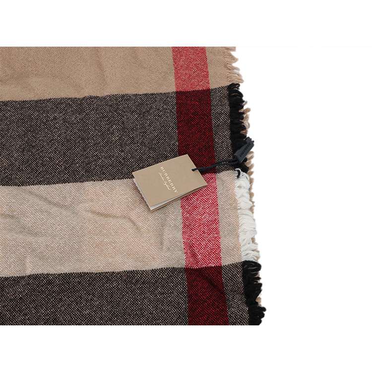 Burberry  Washed Mega Check Scarf 60 cm x 198 cm